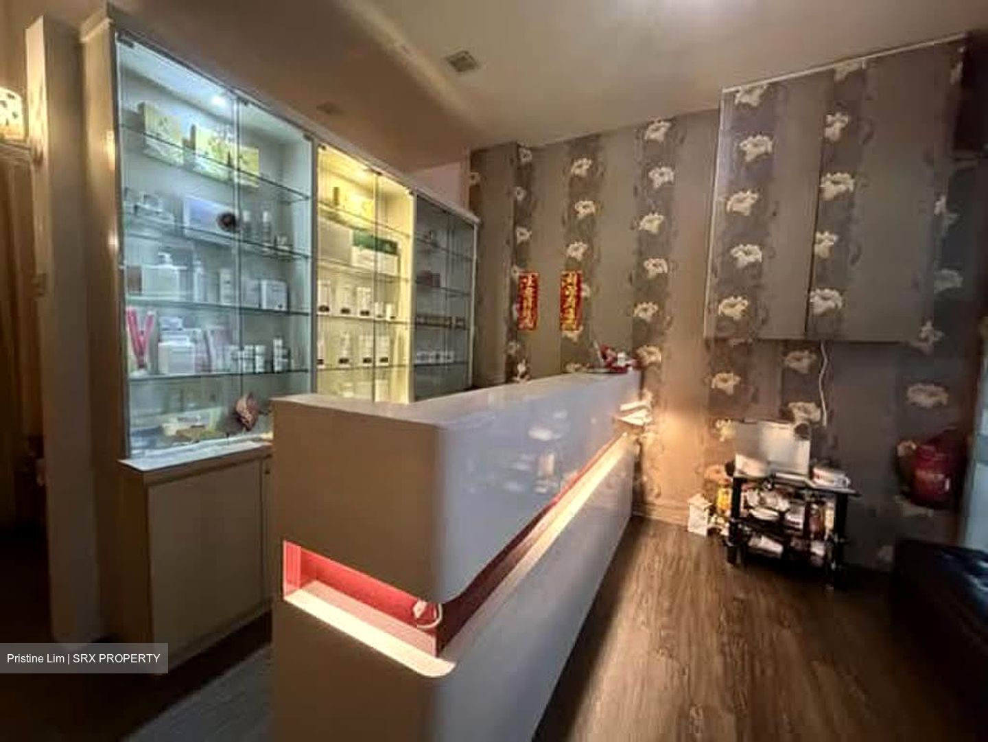 Hong Lim Complex (D1), Shop House #600655641